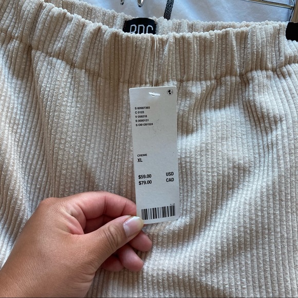 BDG Baggy Wide Leg Puddle Pant BNWT - Picture 4 of 8